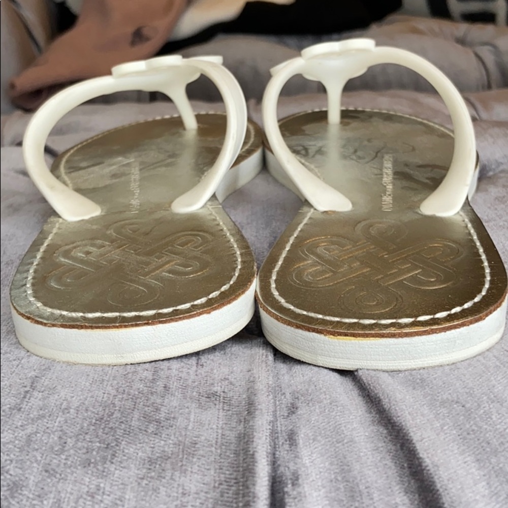 Authentic Diane Von Furstenberg White Sandals sz:8 - Picture 8 of 9